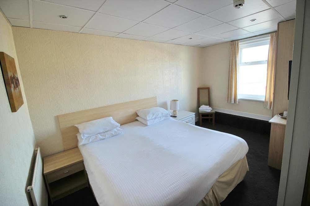 The Colwyn Hotel - Near Pleasure Beach Blackpool Ngoại thất bức ảnh